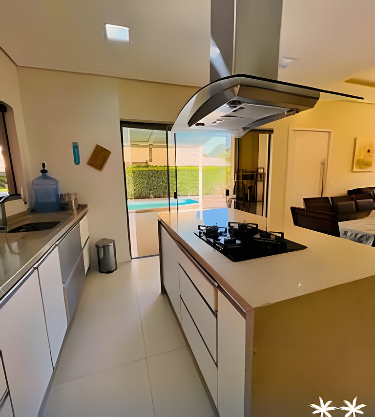 Casa en Condominio a 180 m del Mar Cachoeiras