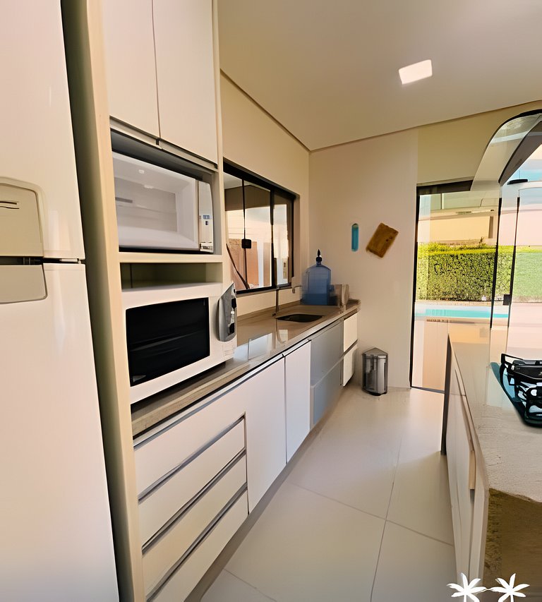 Casa en Condominio a 180 m del Mar Cachoeiras